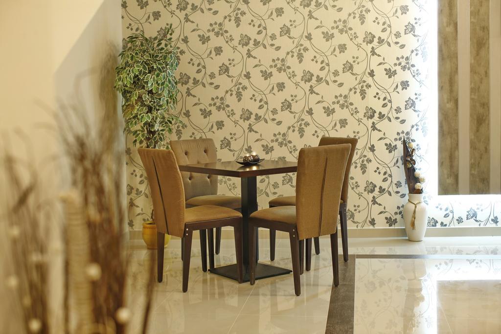 Garni Hotel Tema Nova ชาชาค ภายนอก รูปภาพ