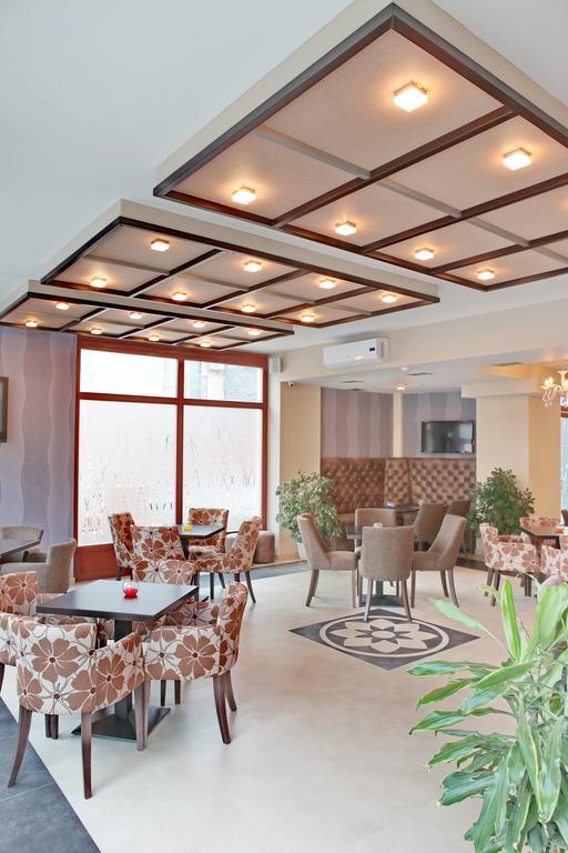 Garni Hotel Tema Nova ชาชาค ภายนอก รูปภาพ